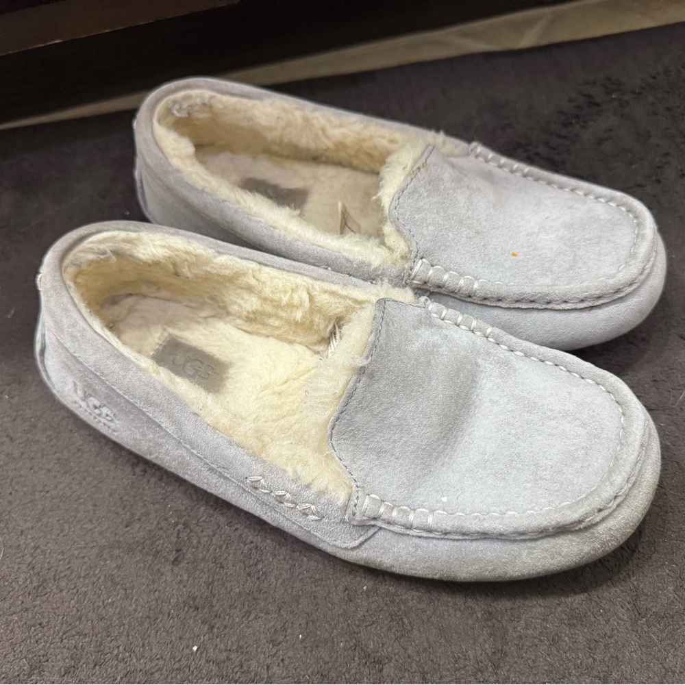UGG Women's Gray Sheepskin Slippers